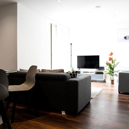 Onpoint Apartments - Spacious 2 Bedroom Apt - City Centre With Balcony Manchester Buitenkant foto