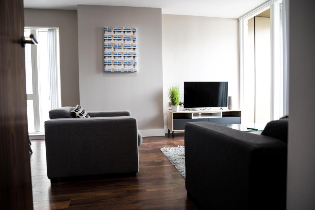Onpoint Apartments - Spacious 2 Bedroom Apt - City Centre With Balcony Manchester Buitenkant foto