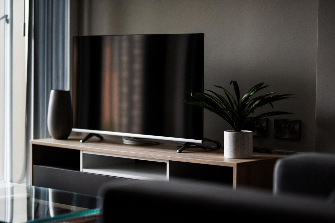 Onpoint Apartments - Spacious 2 Bedroom Apt - City Centre With Balcony Manchester Buitenkant foto