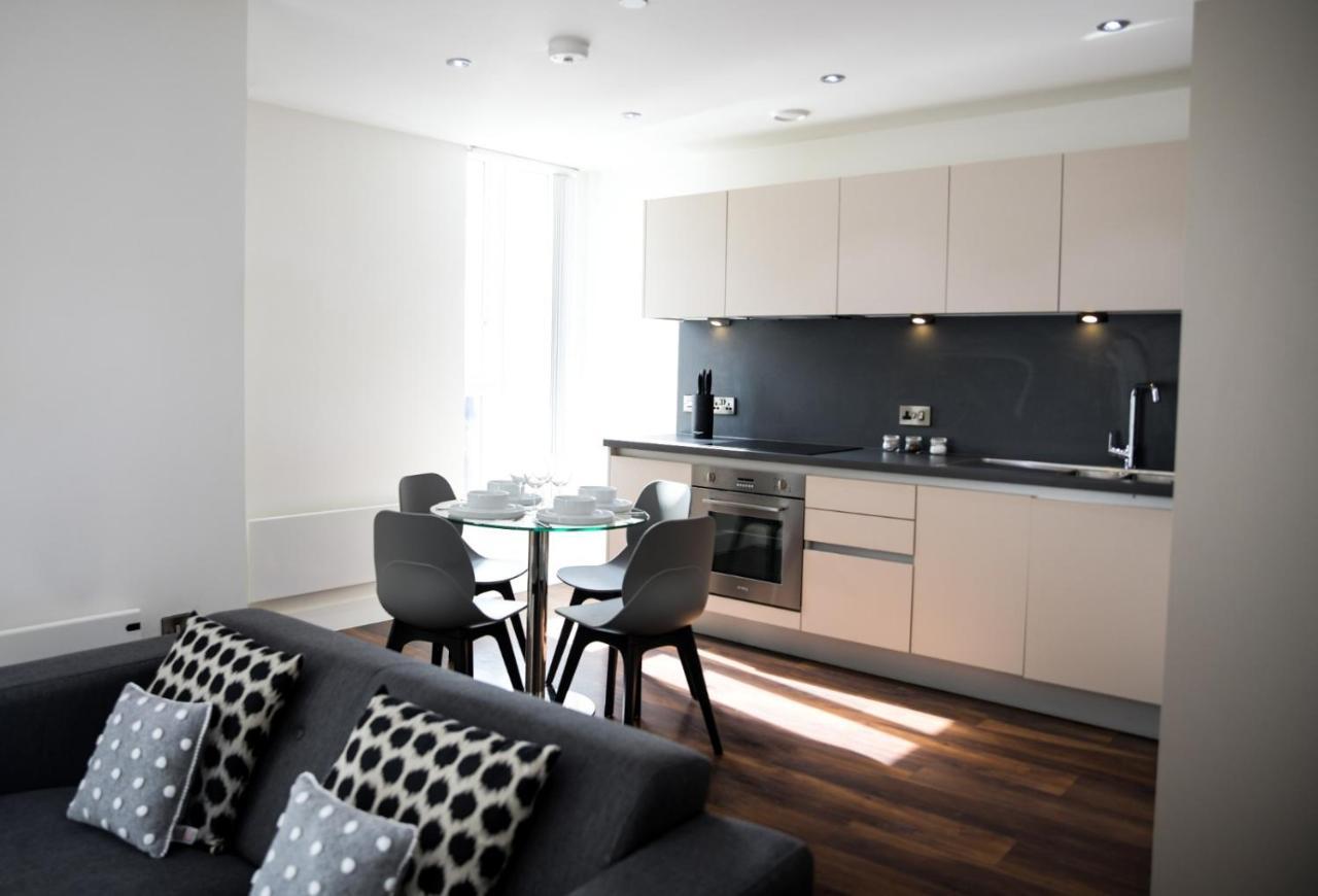 Onpoint Apartments - Spacious 2 Bedroom Apt - City Centre With Balcony Manchester Buitenkant foto