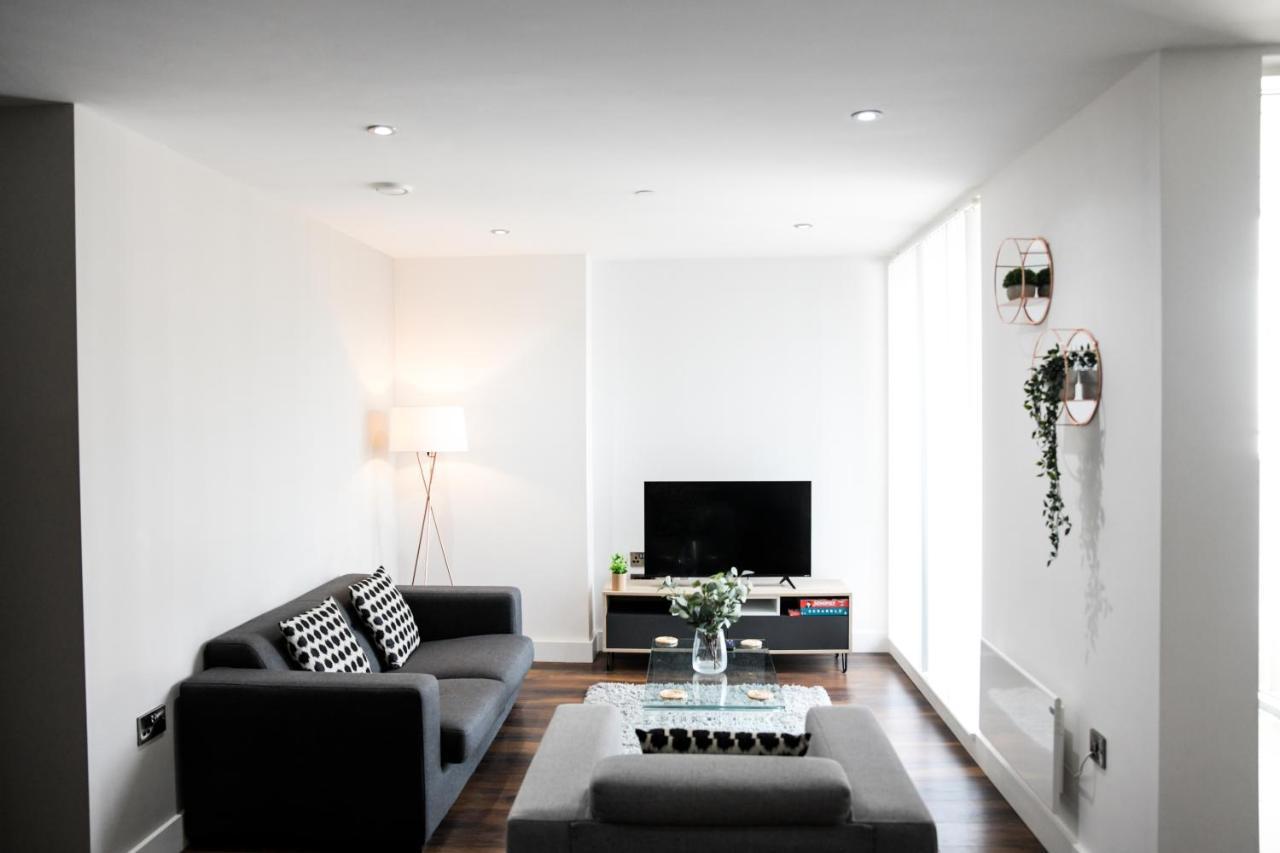 Onpoint Apartments - Spacious 2 Bedroom Apt - City Centre With Balcony Manchester Buitenkant foto