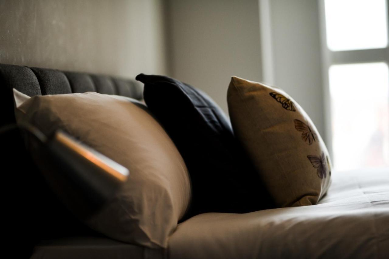 Onpoint Apartments - Spacious 2 Bedroom Apt - City Centre With Balcony Manchester Buitenkant foto